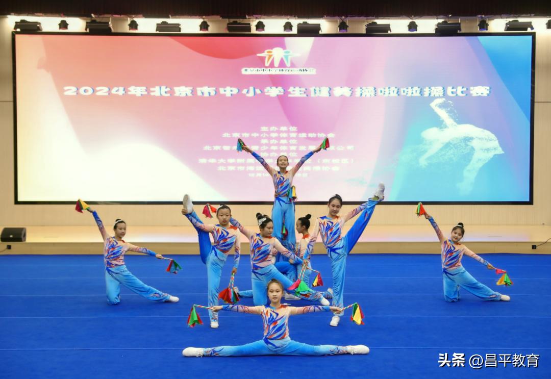 体操小学生_体操现代小学生教学视频_小学生现代体操